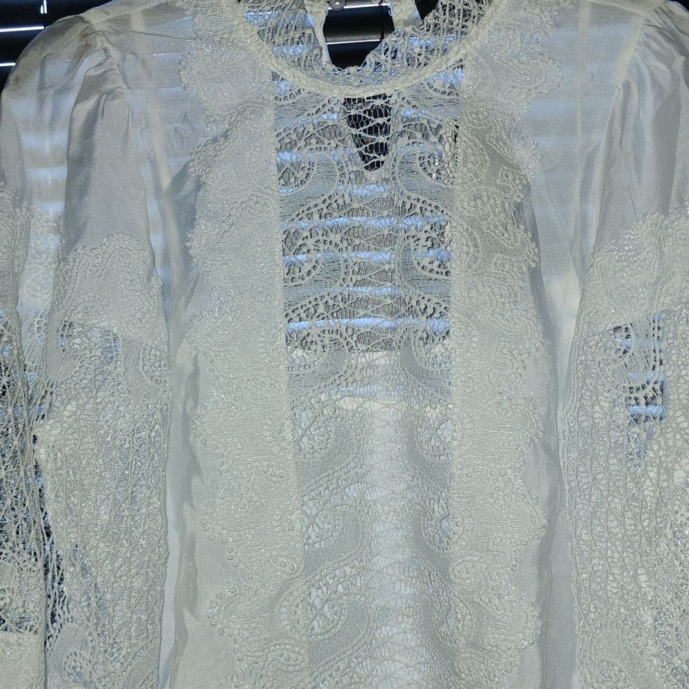 GARCIA BLOUSE  - Picture 2 of 6